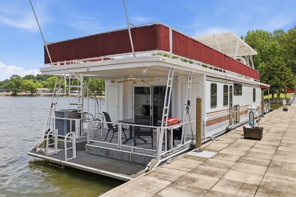 Sumerset 75x16 Yacht For Sale