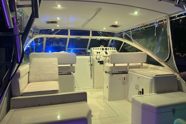 Island Oasis 35ft Cabo Yacht For Sale