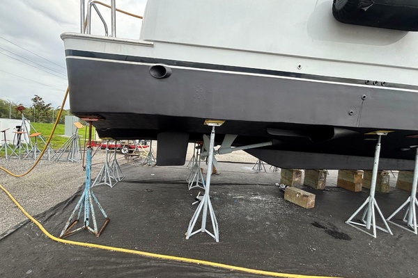 Sweet T 94ft Hargrave Yacht For Sale
