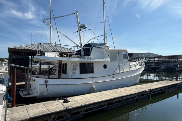 Time Well Spent 38ft Kadey Krogen Yacht For Sale