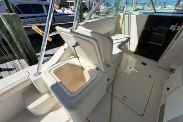 31ft Pursuit Yacht For Sale