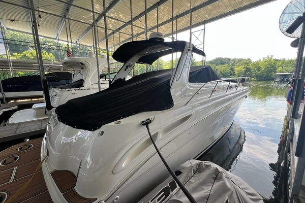 Photo of the 2001 Sea Ray 380 Sundancer "Work Life Balance"
