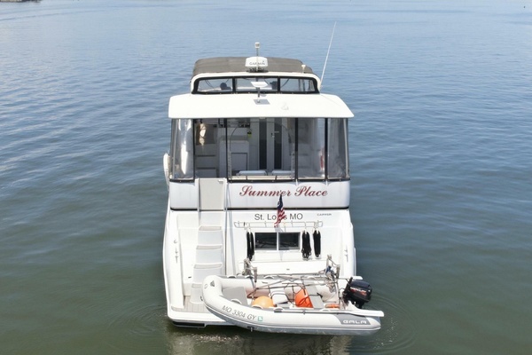 Summer Place 42ft Carver Yacht For Sale