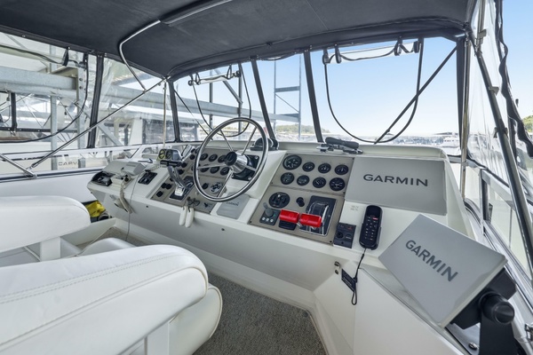 Summer Place 42ft Carver Yacht For Sale