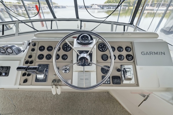 Summer Place 42ft Carver Yacht For Sale