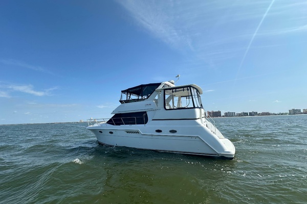 42ft Carver Yacht For Sale
