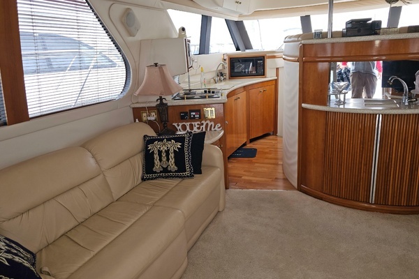 2000 Carver 45