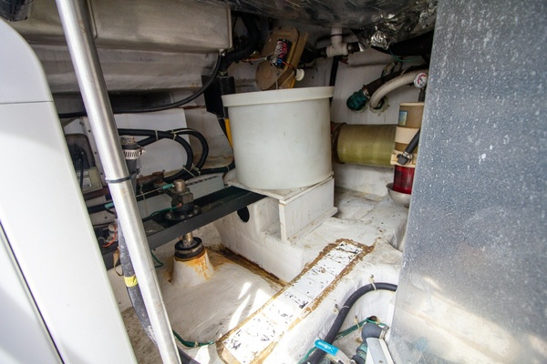 45ft Carver Yacht For Sale
