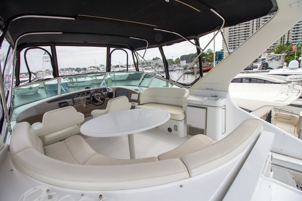 45ft Carver Yacht For Sale