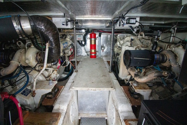 45ft Carver Yacht For Sale