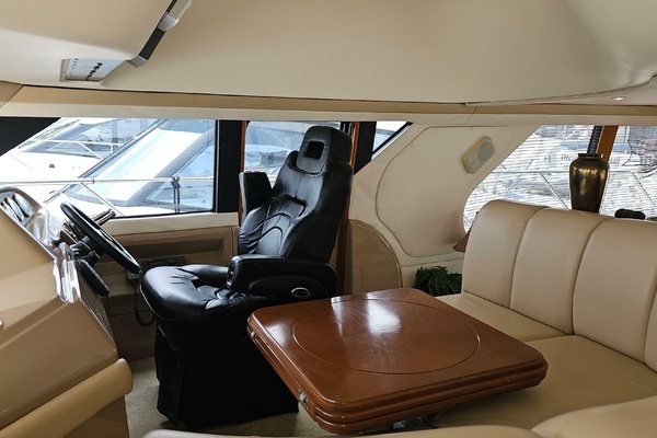 2000 Carver 45