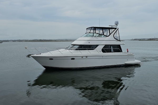 2000 Carver 45