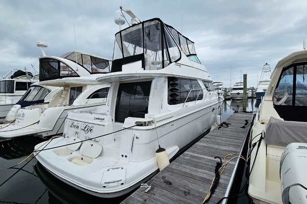 2000 Carver 45