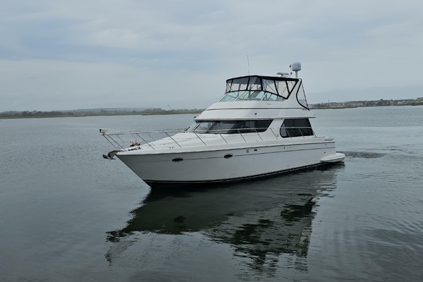 2000 Carver 45
