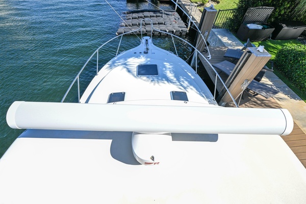 34ft Pursuit Yacht For Sale