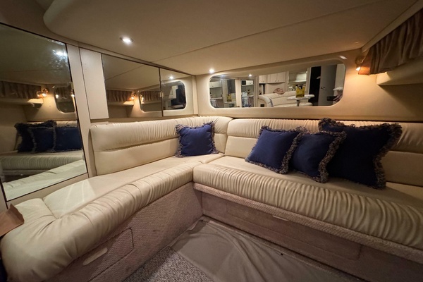 CASTAWAYS 38ft Sea Ray Yacht For Sale