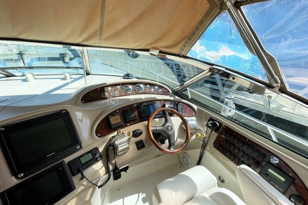 2000 Sea Ray 46