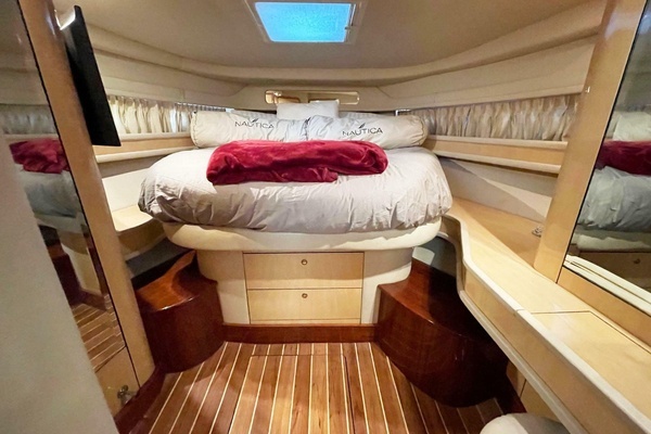 2000 Sea Ray 46