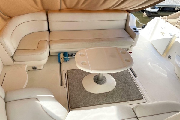 2000 Sea Ray 46