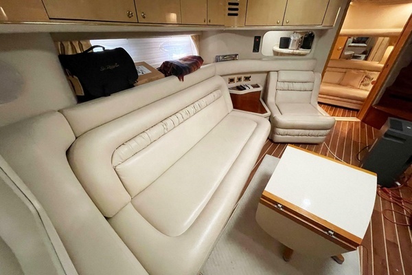 2000 Sea Ray 46