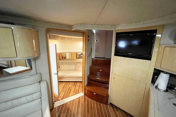 2000 Sea Ray 46