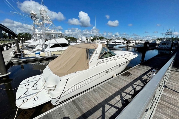 2000 Sea Ray 46