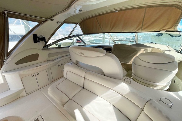 2000 Sea Ray 46