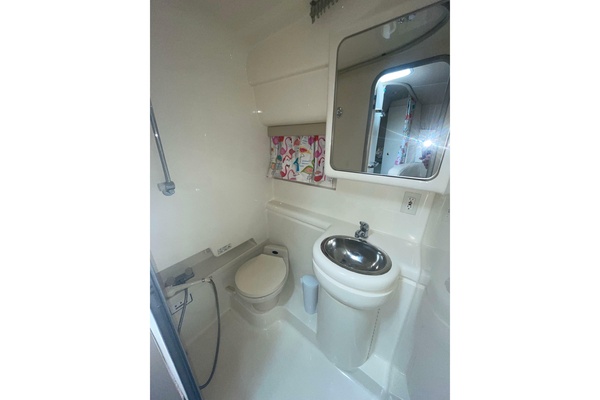 White House 31ft Formula Yacht For Sale