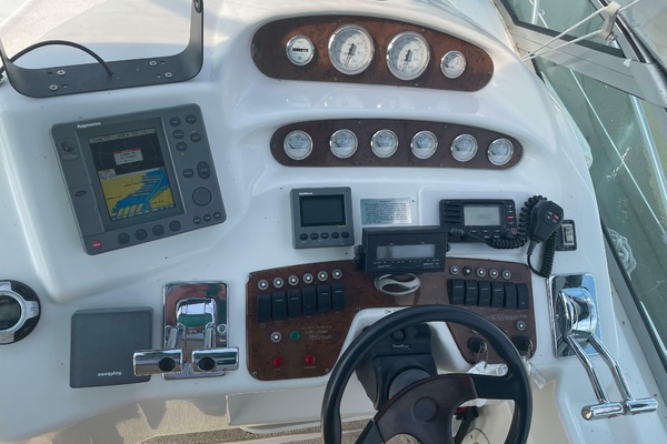 36ft Silverton Yacht For Sale