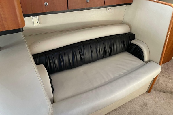 36ft Wellcraft Yacht For Sale