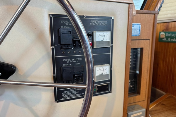 Aqua Holic III 47ft Gibson Yacht For Sale
