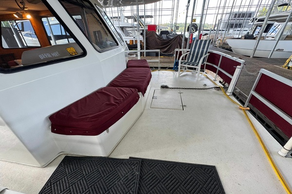 Aqua Holic III 47ft Gibson Yacht For Sale