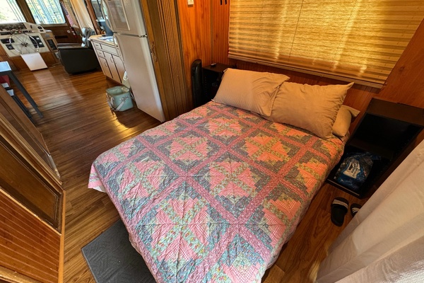 Aqua Holic III 47ft Gibson Yacht For Sale