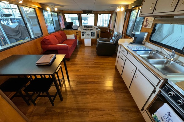 Aqua Holic III 47ft Gibson Yacht For Sale