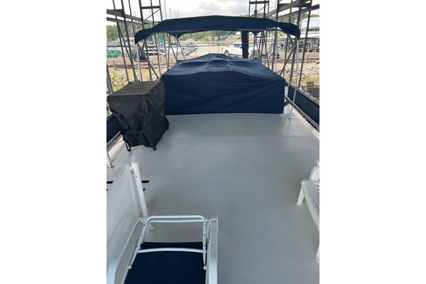 Home Again 50ft Gibson Yacht For Sale
