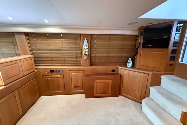 59ft Hatteras Yacht For Sale