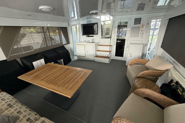 59ft Hatteras Yacht For Sale