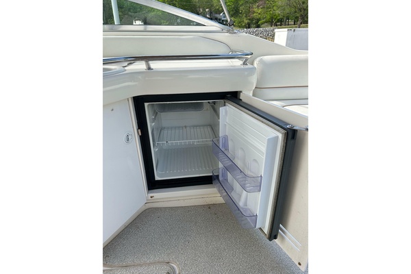 Patty Ann 28ft Sea Ray Yacht For Sale
