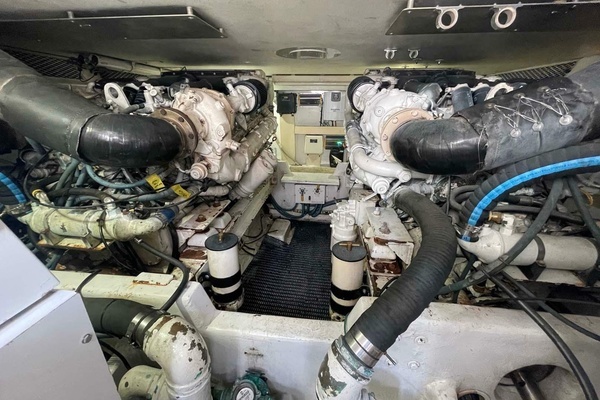 1998 Viking 50
