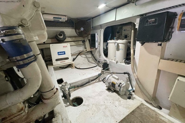 1998 Viking 50