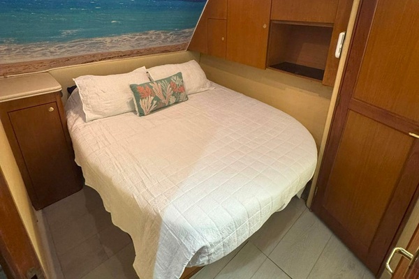 Happy Our s 48ft Ocean Yachts Yacht For Sale
