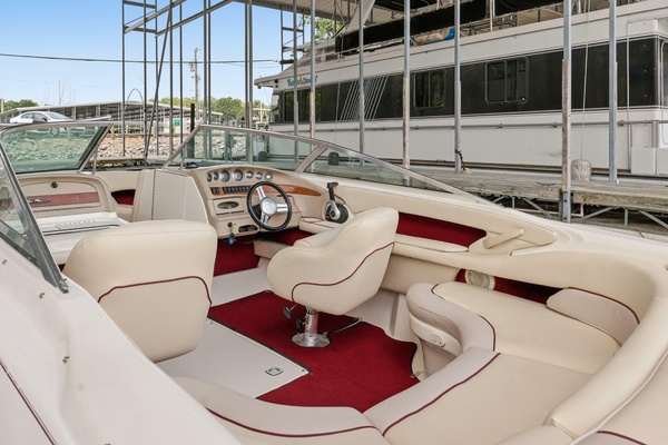 23ft Sea Ray Yacht For Sale