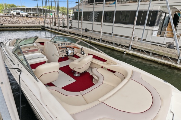23ft Sea Ray Yacht For Sale