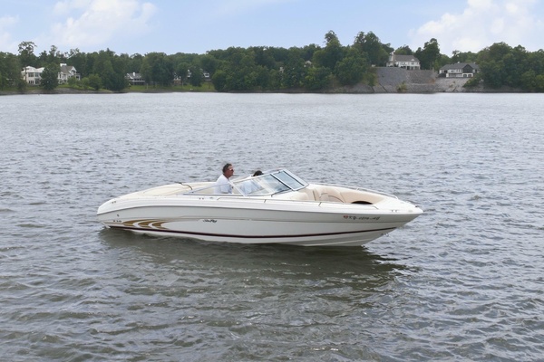 23ft Sea Ray Yacht For Sale