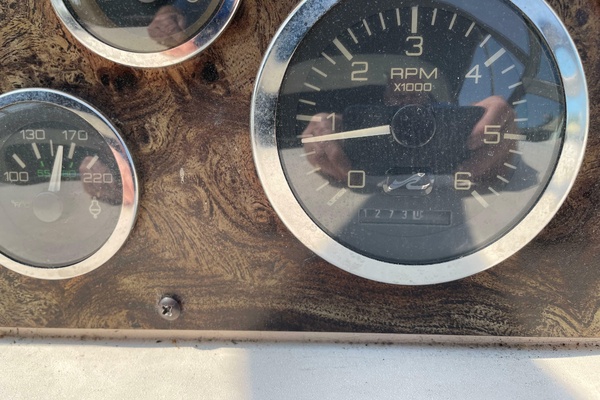 33ft Sea Ray Yacht For Sale