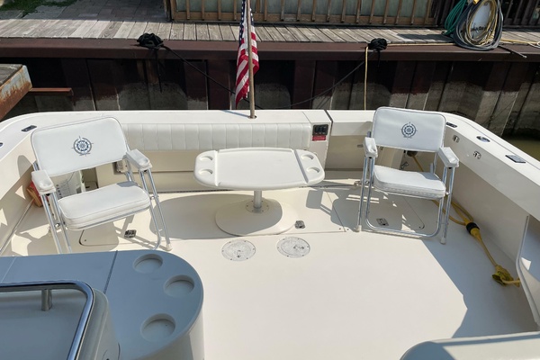 33ft Sea Ray Yacht For Sale