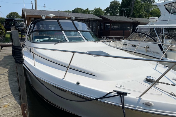 33ft Sea Ray Yacht For Sale