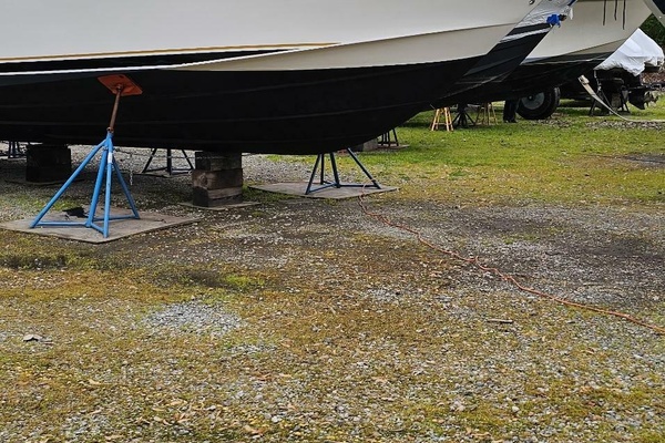 33ft Sea Ray Yacht For Sale