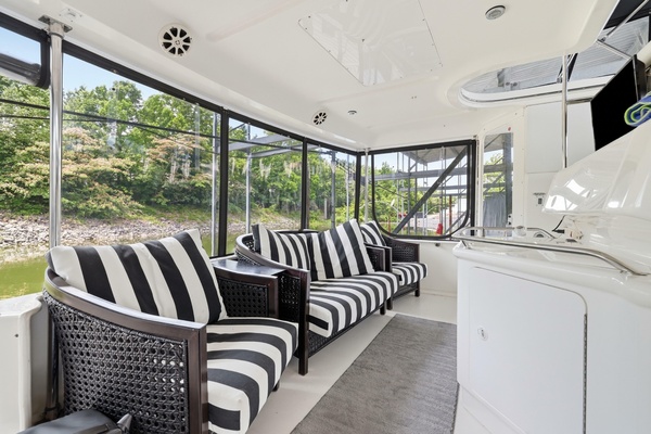 Sea Horse II 38ft Sea Ray Yacht For Sale