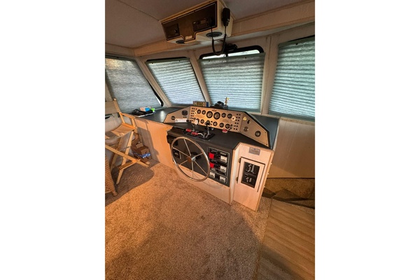 Fluid Decision 50ft Gibson Yacht For Sale